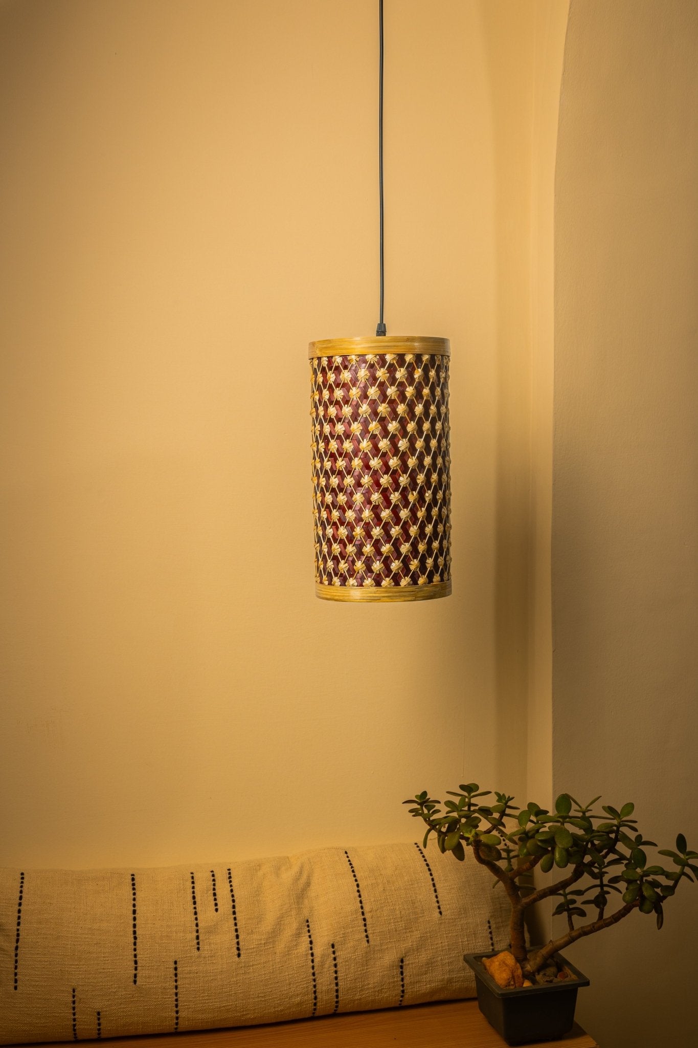 Oro Bamboo Pendant Light – Handwoven Eco Ceiling Lamp - Nuga Mask