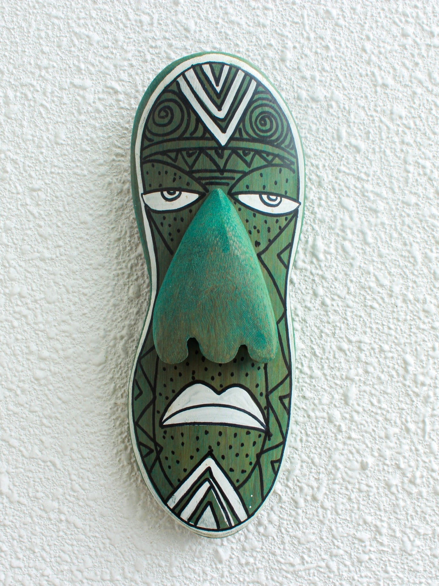 Thekkan Bamboo Mask – Handcrafted Tribal Wall Décor - Nuga Mask