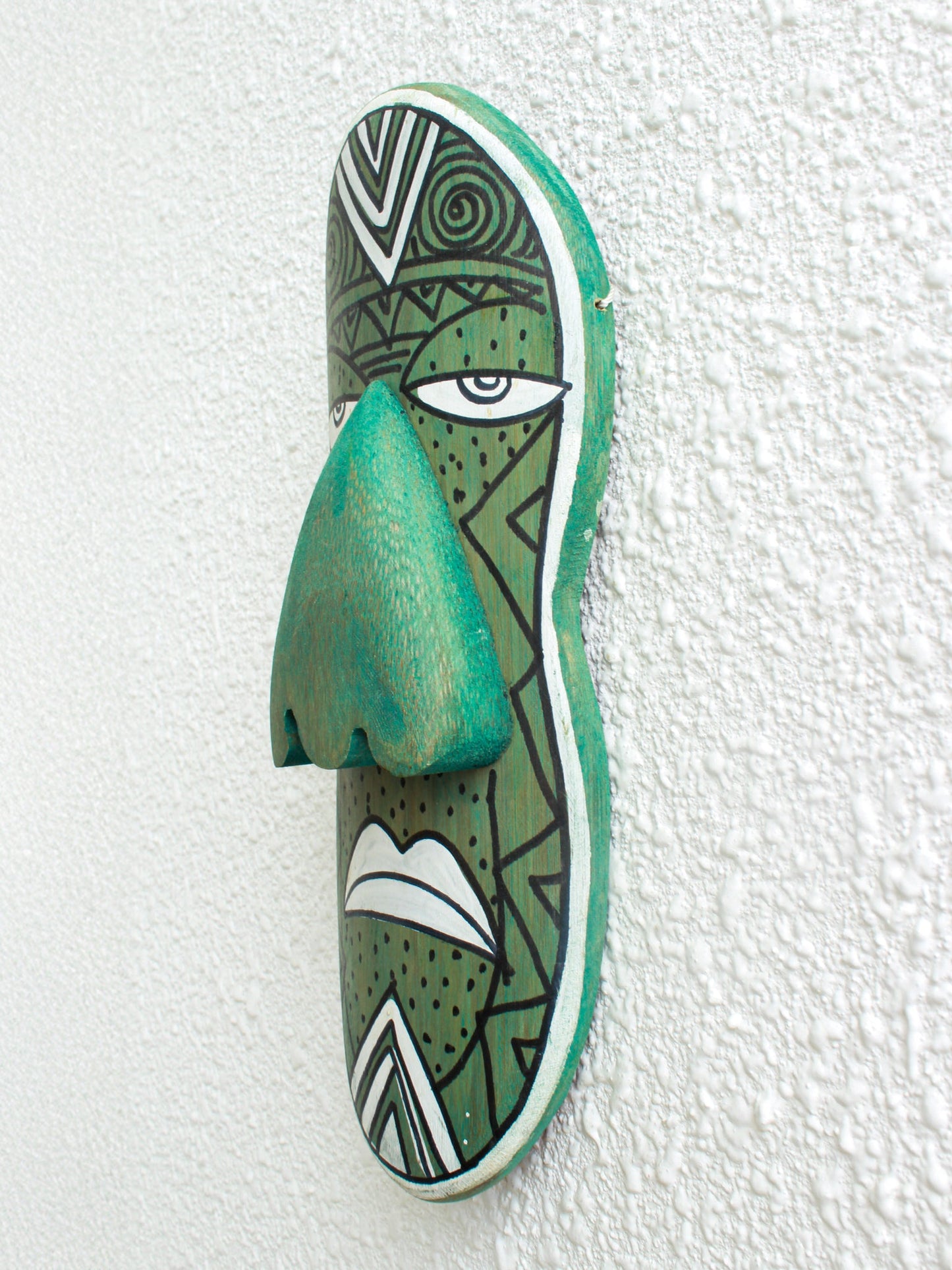 Thekkan Bamboo Mask – Handcrafted Tribal Wall Décor - Nuga Mask